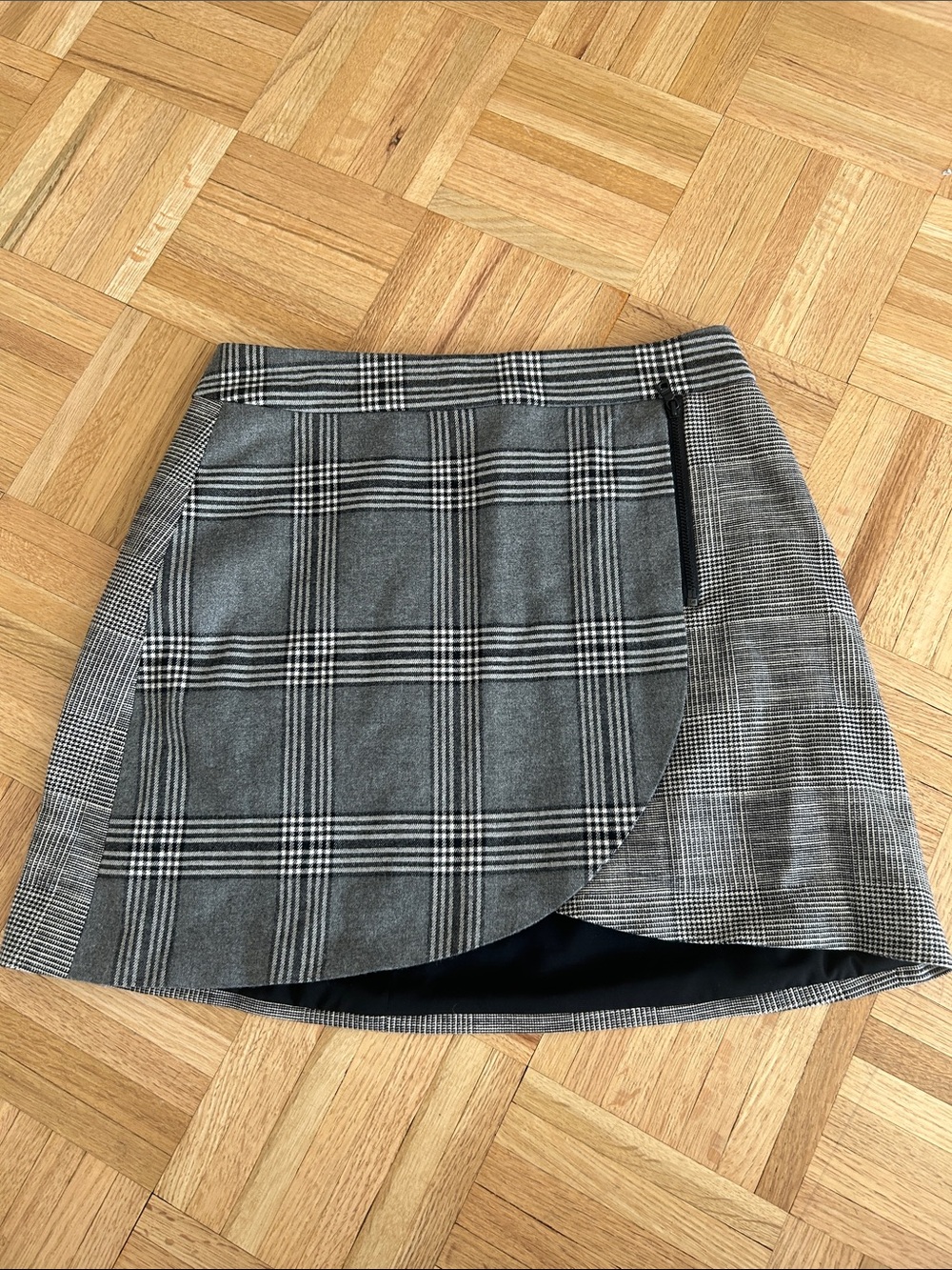 Alice + Olivia Grey Plaid Asymmetrical Wrap Skirt